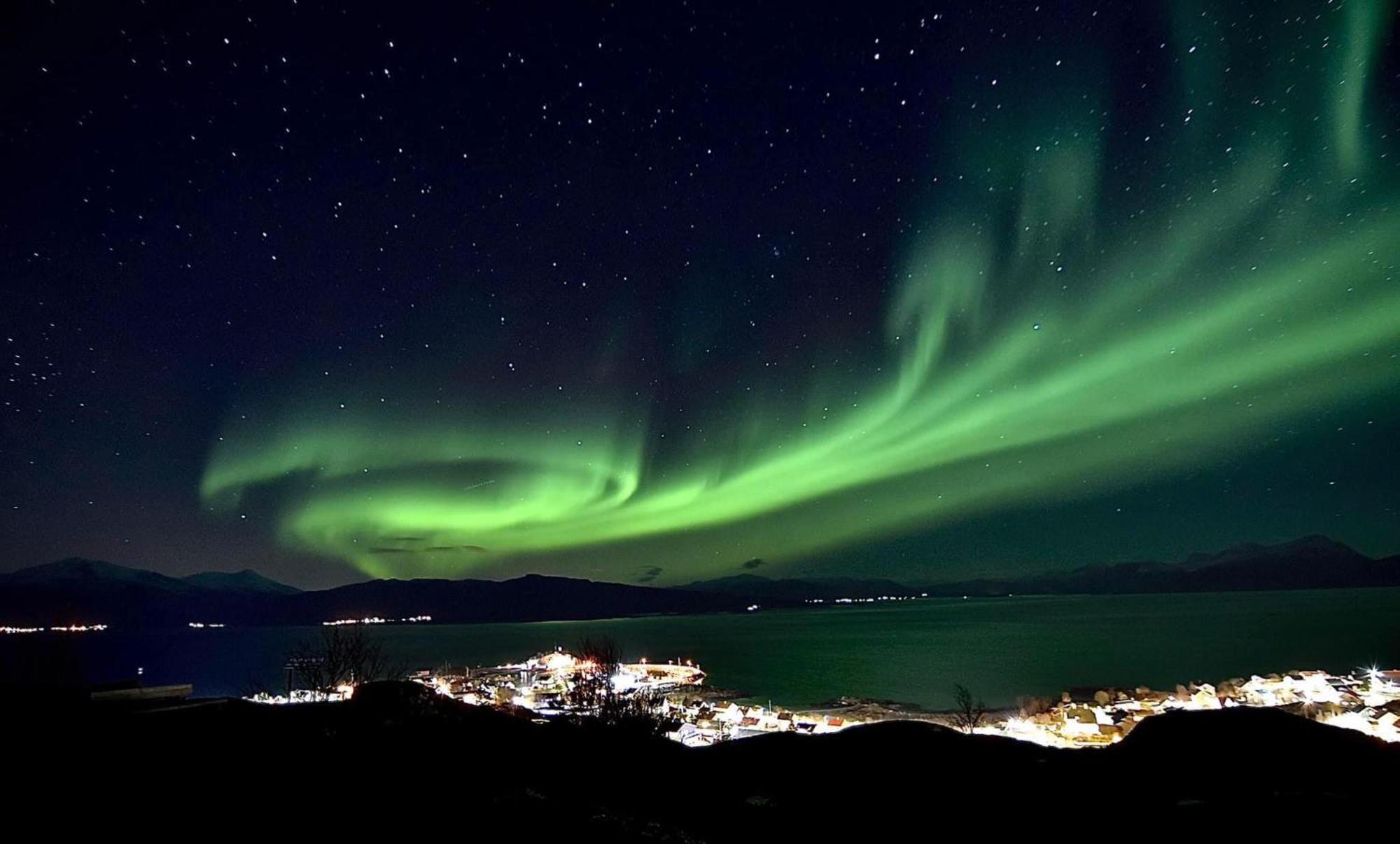2. Etg I Dampskipsbrygga, Lodingen Havn المظهر الخارجي الصورة